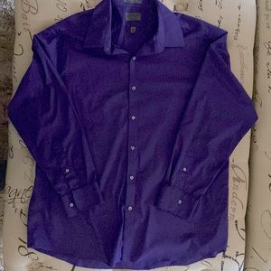 Arrow men’s dress shirt, size 17 1/2, 32/33 in purple.